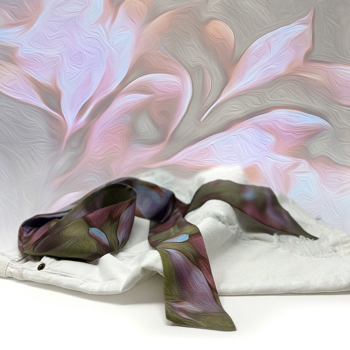 ND_Fashion_Scarves-Mini_SilkTwill_RWB_6143_RW-Bkgrnd.webp